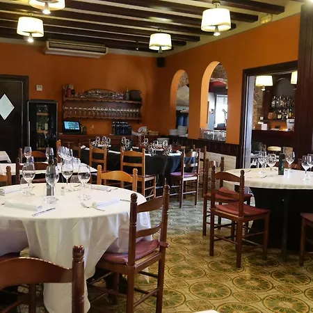 컨트리하우스 Restaurant El Bosc