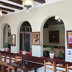 埃尔博斯克餐厅酒店 * Banyeres del Penedes