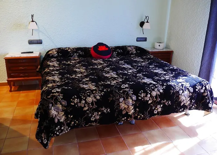 埃尔博斯克餐厅酒店 Banyeres del Penedes